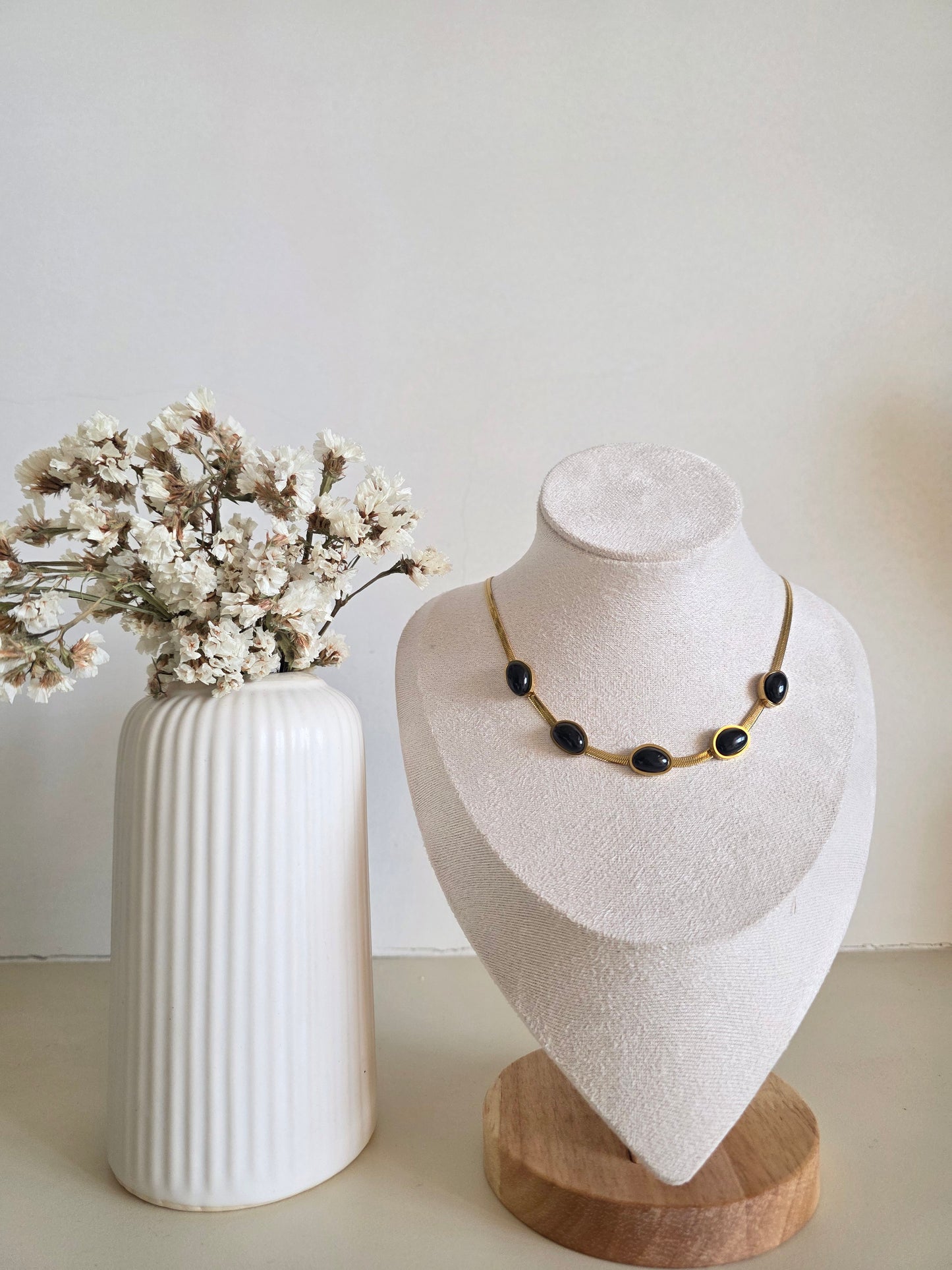 Black Bead