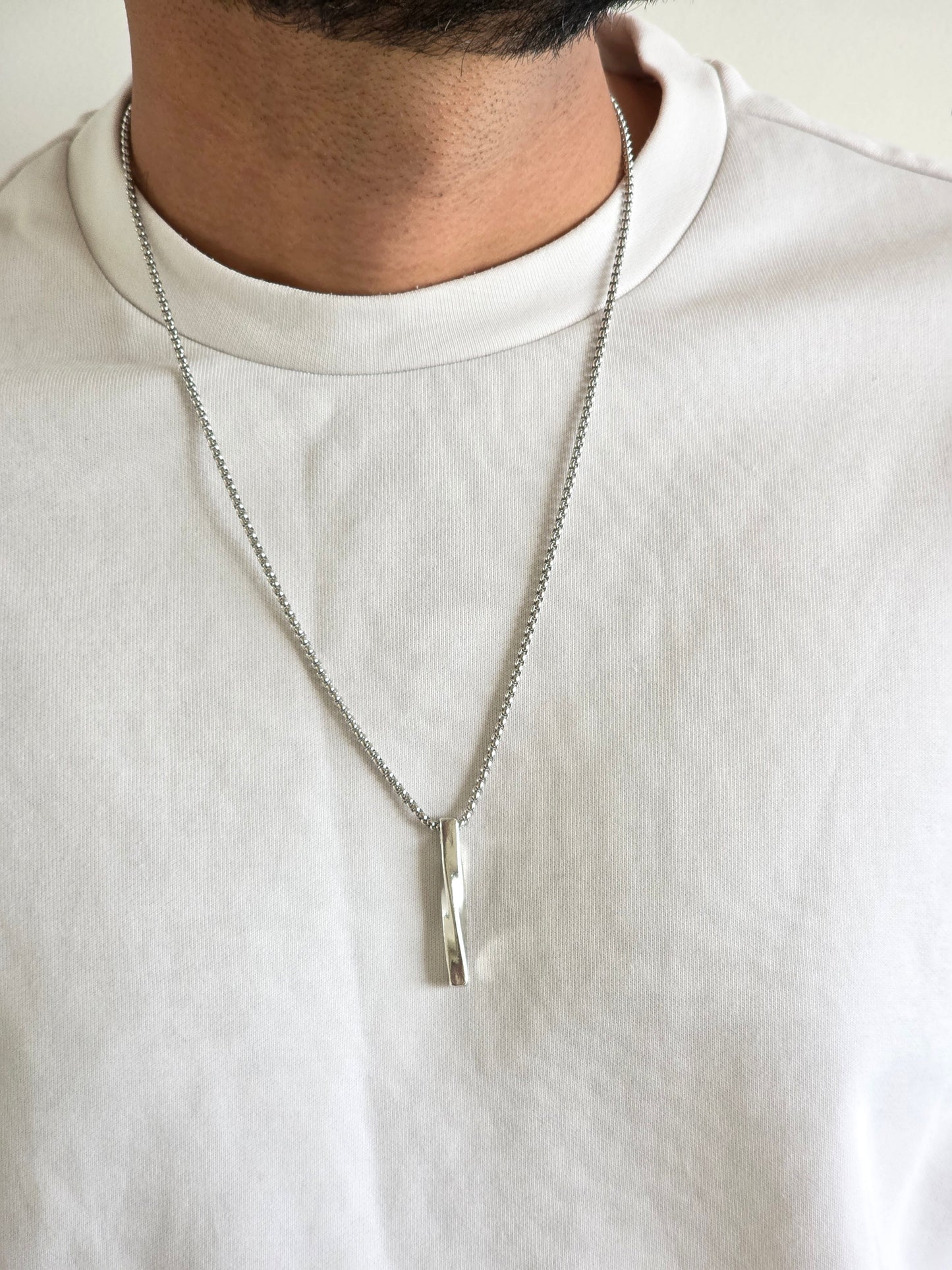 Silver Zigzag Pedant Chain