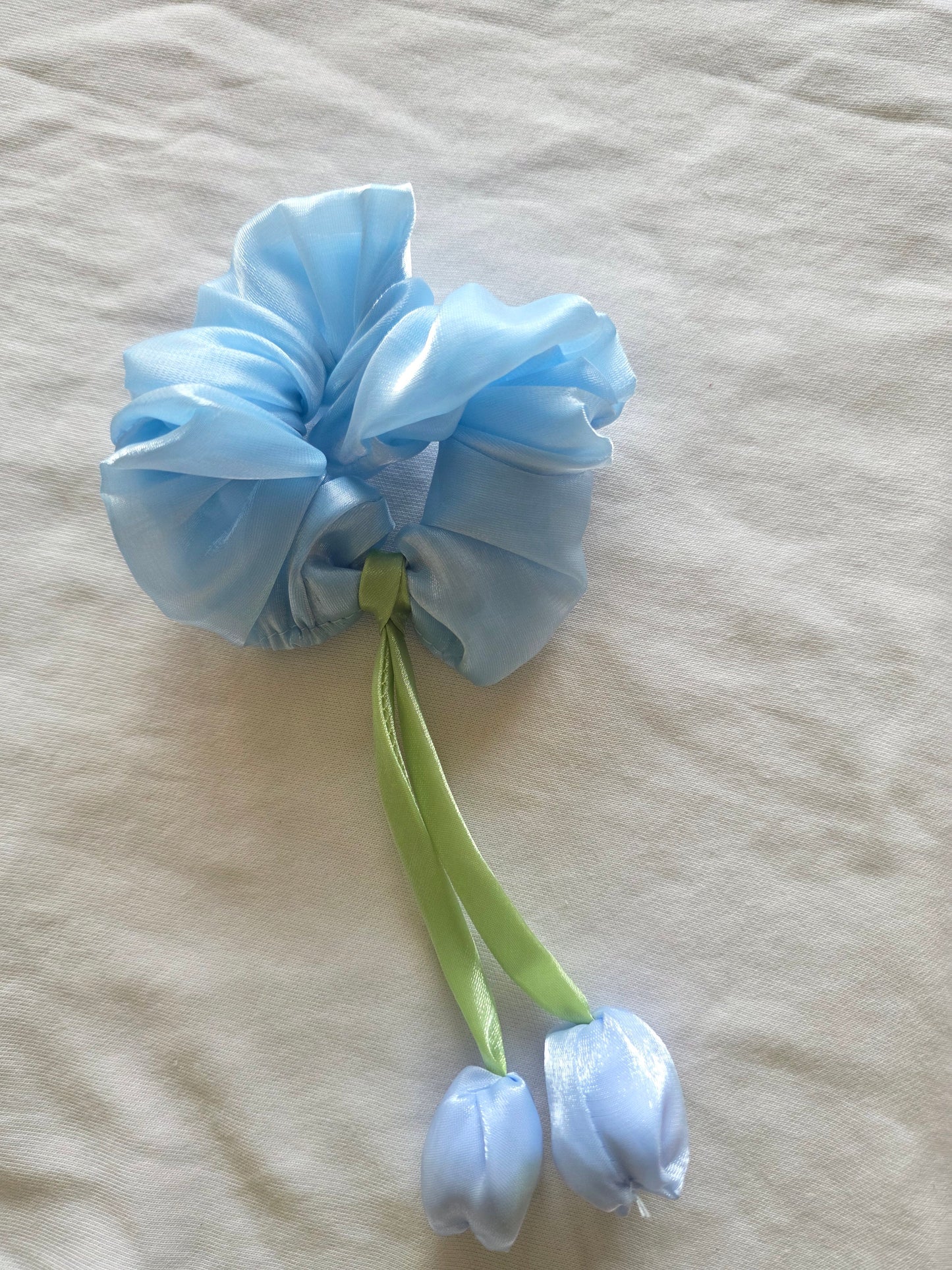 Tulip Scrunchie